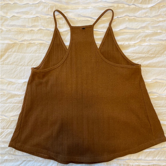 Halter Top Tank - Picture 2 of 3